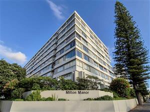 Apartment For Sale in Sea Point