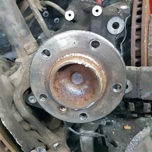 Bmw f30 stubaxles with wheel bearings