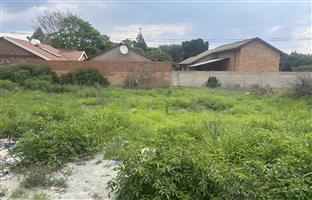 744sqm Vacant Stand for sale in Flora Park Polokwane