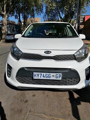 2018 Kia Picanto 1.0 manual transmission with reverse sensors