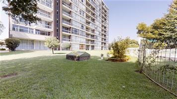 Modern 2 bedroom flat in the heart of Denlee