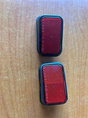 Toyota hilux kzte Rear reflectors Available  