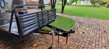 FlatFlat Deck Trailer 5m