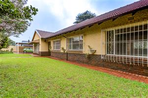 Spacious 3-Bedroom Family Home With Entertainment Areas, Study and Exceptional Storage