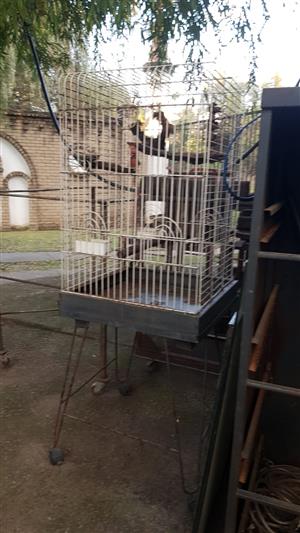 Parrot cage fully functional