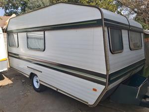Gypsey Contractors caravan for living purpouses only
