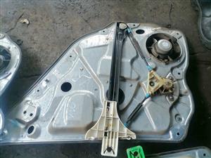 Vw Polo Vivo LR Window mechanism