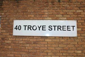 Apartment Rental Monthly in Sunnyside