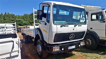 Mercedes Benz V Series 8 Tonner