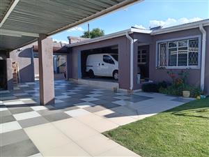 Investment Opportunity in Edenvale  with 2X flats