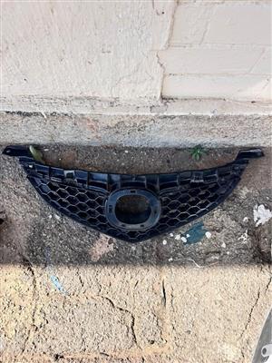 Mazda 2 grill
