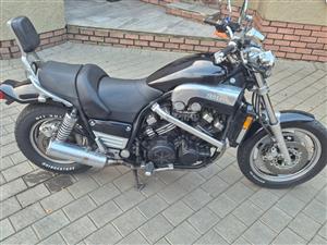 2004 yamaha vmax 1200