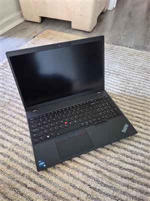 Lenovo Thinkpad P14s  Core i5 12th gen 