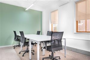 Office Rental Monthly in Founders Hill
