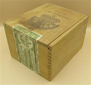Wooden Trinket Box - H. Upmann Habana 25 Connoisseur No. 1