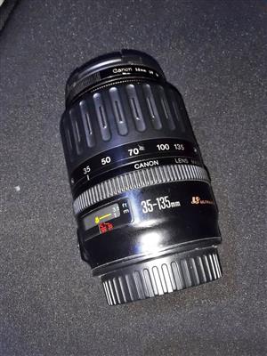 Canon EF-S 35-135mm f 4 : 5.6  ultrasonic
