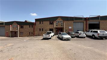 Prime 1083m² Warehouse To Let in Samrand, Immediately Available