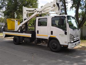2018 Isuzu NPR400 Automatic Crew Cab with 12m Cherry Picker – Ready to Work 