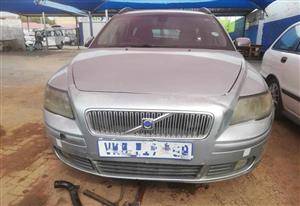 Volvo V50 T5 2006 Stripping for spares 