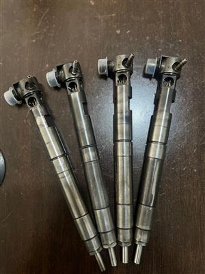 Kia2500 diesel injectors