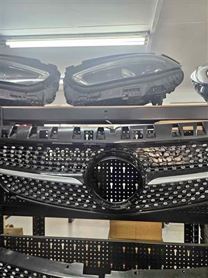 Mercedes Benz W176 Diamond Grille