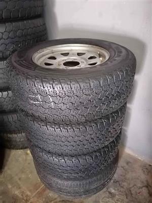 Isuzu 16 Steel Rims (WITH USED TYRES)