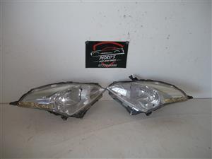 Suzuki Baleno/Toyota Starlet '16-'20 L&R headlights (Pair)
