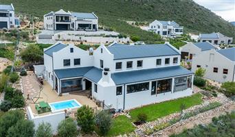 House For Sale in Montagu