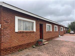 Townhouse For Sale in Bendor