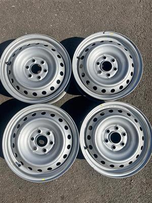 Nissan Navara 16” Steel Rims