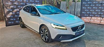 2017 Volvo V40 D3