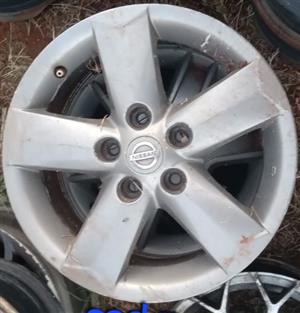 NISSAN ROGUE 16-INCH RIM (2010-2015)