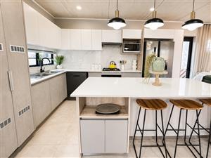 Townhouse For Sale in North Riding