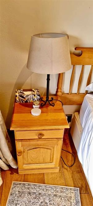 Pair of  Oregon bedside pedestals