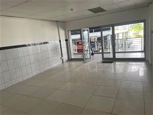 147 m² Commercial / Retail Space To Let – Kyalami on Main Shopping Centre