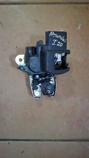 Hyundai i20 boot lock For Sale