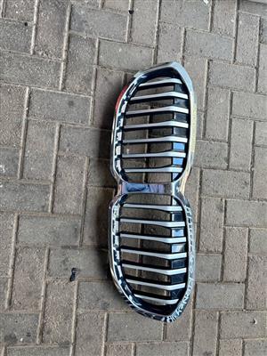 BMW F40 Main Front Bumper Grill