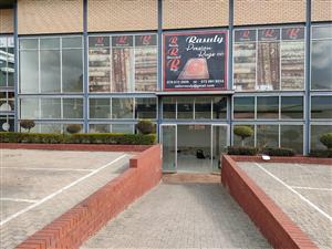 428m2 Commercial/Retail unit TO LET
