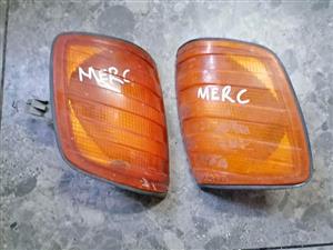 Mercedes Benz indicator/park lights