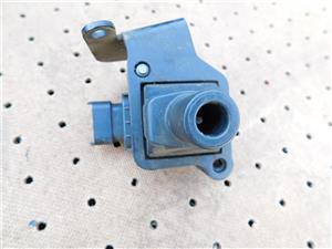 AA106.23 BMW 650 F Ignition coil - R 700