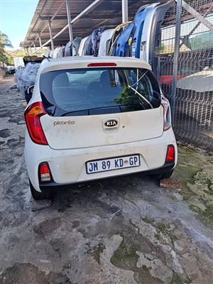 KIA PICANTO STRIPPING FOR SPARES