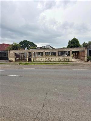 Student Accommodation To Let - Loop Street, Pietermaritzburg (Jabu Ndlovu Street)