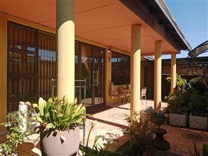 3 Bedroom 2 bathroom Forest Hill Gauteng