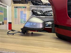 2018 AUDI 4M0 Q7 DOOR MIRROR LEFT SIDE IN A PRISTINE CONDITION FOR SALE