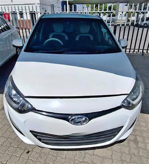 2013 HYUNDAI i20  CASH SALE