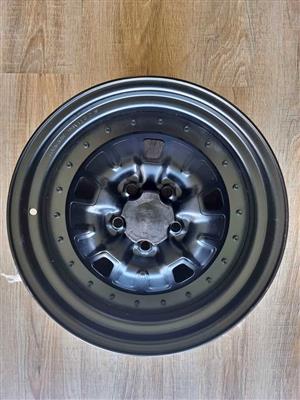 FORD Granada Perana rims.  Converted to 17 inch.  