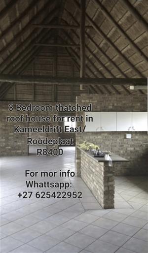 Nice 3 bedroom thatched roof house for rent in Roodeplaat