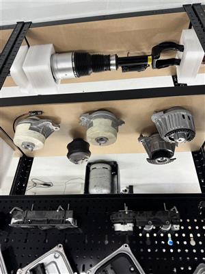 Mercedes Benz Engine and Gearbox Mountings