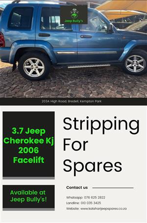 Jeep Cherokee Kj 2006 Facelift Stripped for Spares