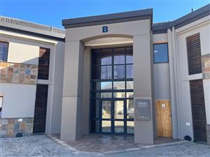 Beautiful First Floor Unit To Let in The Heart of Centurion!